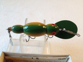 Vintage Old Wood Bomber Waterdog Fishing Lure Perch Scale 3