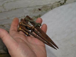3x ANTIQUE SERVANTS BUTLERS BELL PULL BRASS CRANK WITH SINGLE SWINGERS ON SPIKES 3