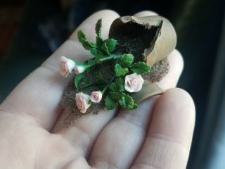 Dollhouse Miniature Artisan Old Flower Pot Planter Spilled Dirt Roses 1:12 3