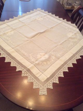 Lovely Crochet Laced Edged Tablecloth With Lavish Whitework Embroidery (v3)