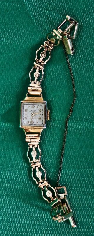 Vintage 1/10 12 Ct Rolled Gold Ladies Lanco Watch 15 Jewels 1950’s