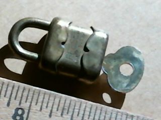 Reese Brass Padlock With Key Antique Vintage Old Travel Bag Small Made In Usa
