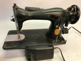 1946 Antique Electric Singer Sewing Machine Model 15