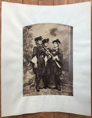 Grenadier Guards: 3 Armed Women Guards V Rare Vintage 1860s Albumen Photograph