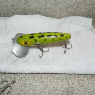 02050 Vintage Fred Arbogast ? Jitterbug Green With Spots Frog Fishing Lure Old