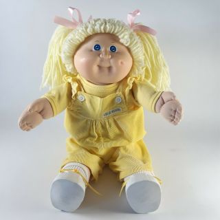 Vintage 1982 Cabbage Patch Kid Doll Yellow Blonde Yarn Hair Blue Eyes