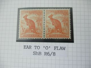 Australian Pre Decimal Stamps: Kangaroo Flaw Pair - Rare (h40)