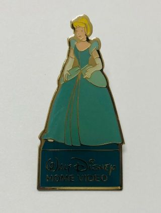 Rare Htf Walt Disney Princess Cinderella Home Video Gold Pin Brooch