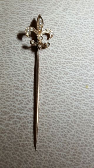 Antique Gold Fleur De Lis Gold Stick Pin With Seed Pearls