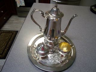 Vintage Wm Rogers Silverplate Tea/coffee Pot Serving Tray Creamer Sugar Bowl