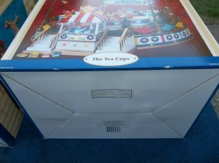 Lemax Carnival Ride The Tea Cups - - In origal box Rare HTF 84808 2