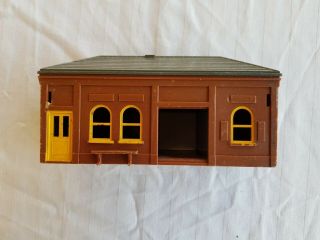 Rare Vintage Triang R60 Station Waiting Room Building Oo Scale