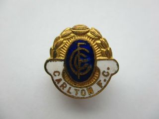 K.  G Luke Player ? Carlton Football Club Australian Fc Vintage Rare Pin Badge 99p