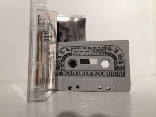 Pearl Jam - No Code (Cassette) RARE Lips Cover 2