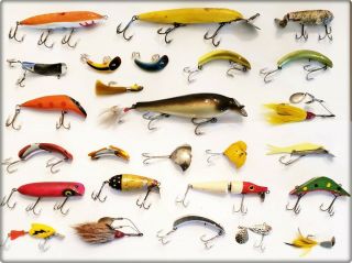Group Of 26 Vintage Fishing Lures