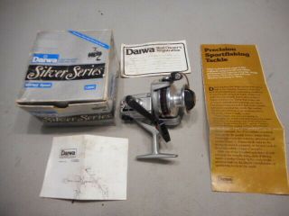 Vntg Daiwa 1300c Silver Series Light Freshwater Spinning Reel,  Box & Contents