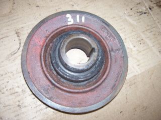 VINTAGE JI CASE 311 GAS TRACTOR - ENGINE FRONT PULLEY - 1958 2