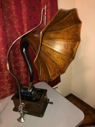 Antique 1906 Thomas Edison Standard Phonograph With Rare Morning Glory Wooded Oa