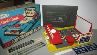 Rare Remco 1959 Movieland Drive - In Theater No.  303,  Cars,  Film Look