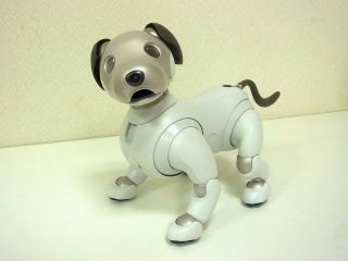 Sony AIBO ERS - 1000 JAPAN White robot dog Very Rare From Japan 2