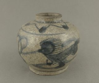 Antique Chinese Ming Blue & White Porcelain Hand Painted Mini Jar Jarlet Vase 1