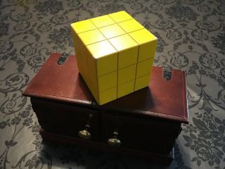 Mikame Sucker Block Box,  Rare Magic Trick,  Vintage Japanese Collectable