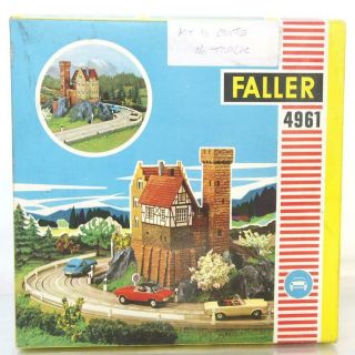 Rare Vintage Faller 4961 Oo / Ho Kit - Motor Sport Castle With Base