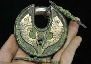 2.  31 " Old China Bronze Fengshui Double Fish Door Lock Unlocking Key Lucky Statue