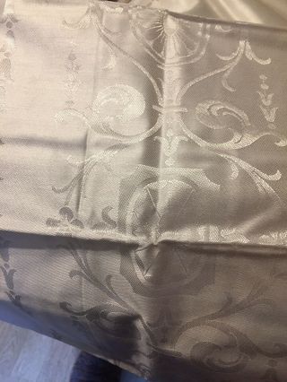 Irish Damask Hand Painted Table Cloth With 4 Napkins 3