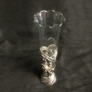 ✨ A Very Elegant Vintage Glass & Silver Plated Fluted Stem Vase Quality
