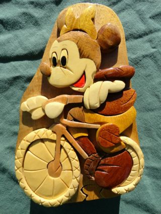 Extremely Rare Disney Minnie Mouse On Bicycle Real Hardwoods Puzzle Trinket Box