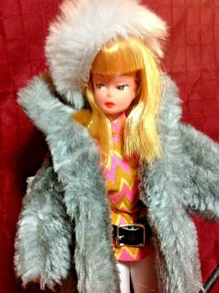Vintage Blonde Barbie Clone Hong Kong As A Ski Bunny