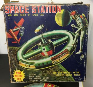 SH Horikawa Tin NASA Space Station Battery Operated Space Toy w/ Box Rare1960 ' s 3