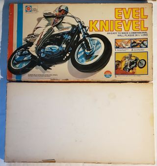 Rare Vintage 1975 Evel Knievel 3 - D Wall Plaque Puzzle Kit Harley Davidson