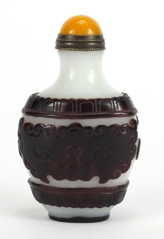 Chinese Peking Cameo Glass Snuff Bottle & Stopper Decorated With Mythical Heads