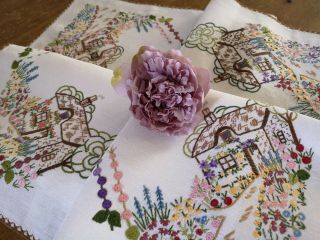 Exquisite Vtg Hand Embroidered Irish Linen Tablecloth English Cottage Garden