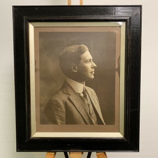 Antique Framed Portrait Photograph Of A Gentleman In A Suit - 17.  75 X 15.  25 "