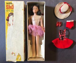 Vintage Barbie Skipper Skooter Doll Brunette 1040