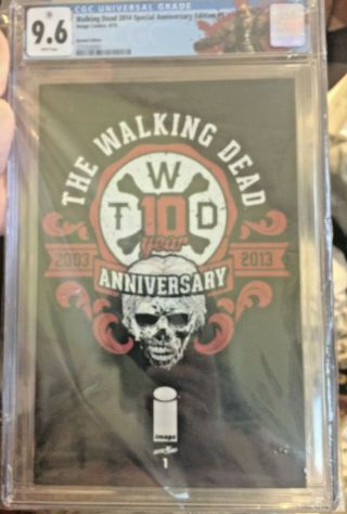 Walking Dead Bundle Inc Very Rare Hyundai Edition Of 15th Anniversary