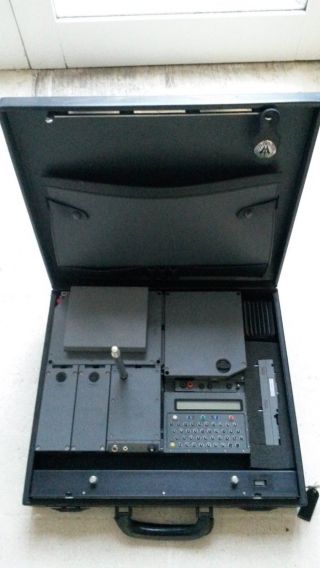 Extremely Rare " Stay Behind " Fs - 5000 " Typhoon " Spy Radio (without Crypto Unit)