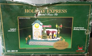 Bright Holiday Express Animated Train Musical Station Complete Rare