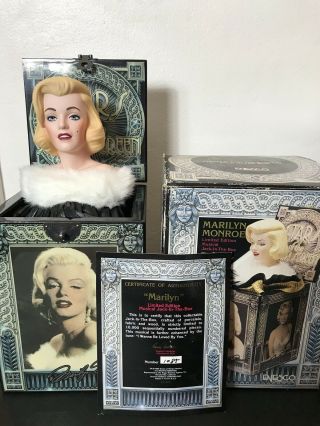 Rare Marilyn Monroe Musical Jack In The Box Number 1085 Of 10000 With Cert