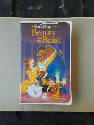 Beauty And The Beast,  A Walt Disney Classic With Rare Mickey Mouse Logo On Tape