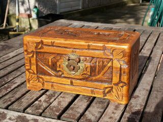 Lovely Ornate Vintage Oriental Hand Carved Wooden Box.