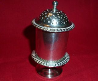 Early To Mid 20th Century Continental Silver Pepper Shaker With Gadrooned Rims