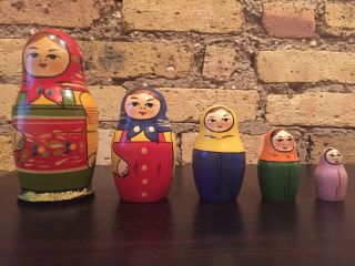Vintage Russian (5) Nesting Dolls Wooden Hand Painted 1950s Ussr Marking 6 Inch