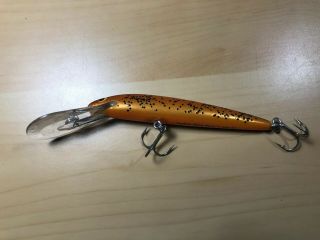 Bagley Bang O Lure 4 Brown / Yellow with Black Specks possible Blue gill 2