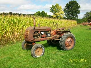 1952 Cockshutt 20 Antique Tractor RARE 159 low Serial Number 2