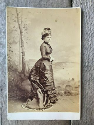 Antique Cabinet Card Photo Of Victorian Lady 1800 