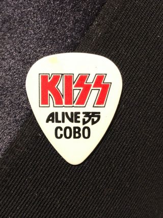 Kiss Alive 35 Tour Cobo Hall Detroit Guitar Pick 2015 Paul Stanley Signed V Rare